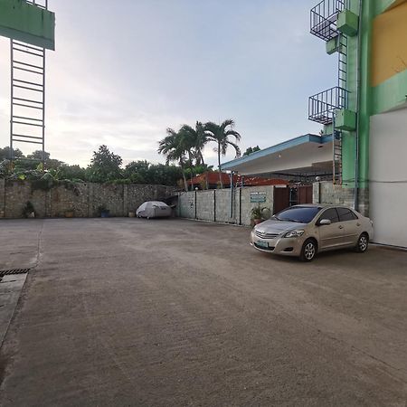 Metro Park Hotel - Cebu City Exteriör bild