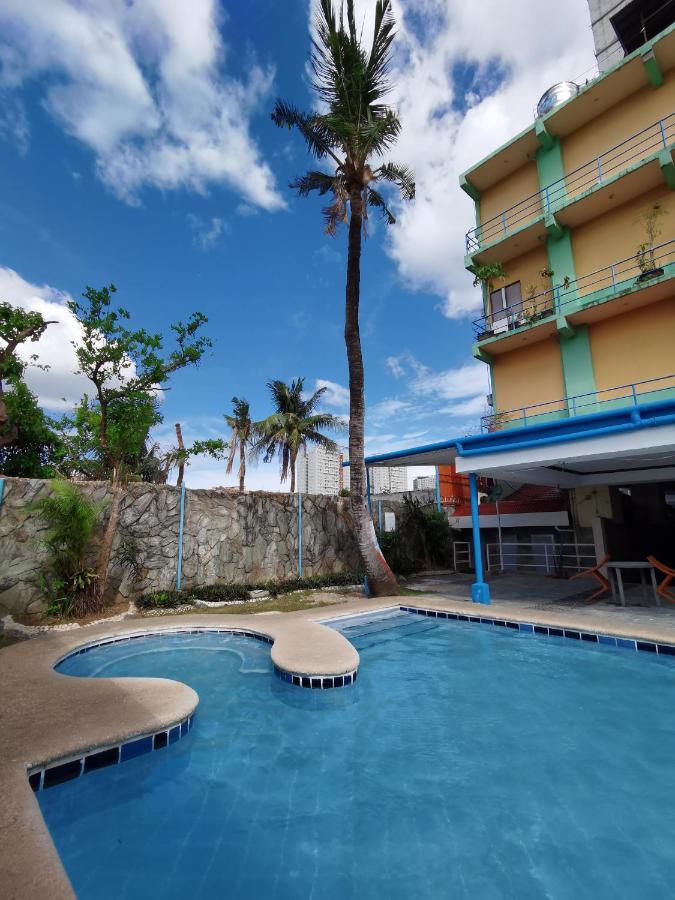 Metro Park Hotel - Cebu City Exteriör bild