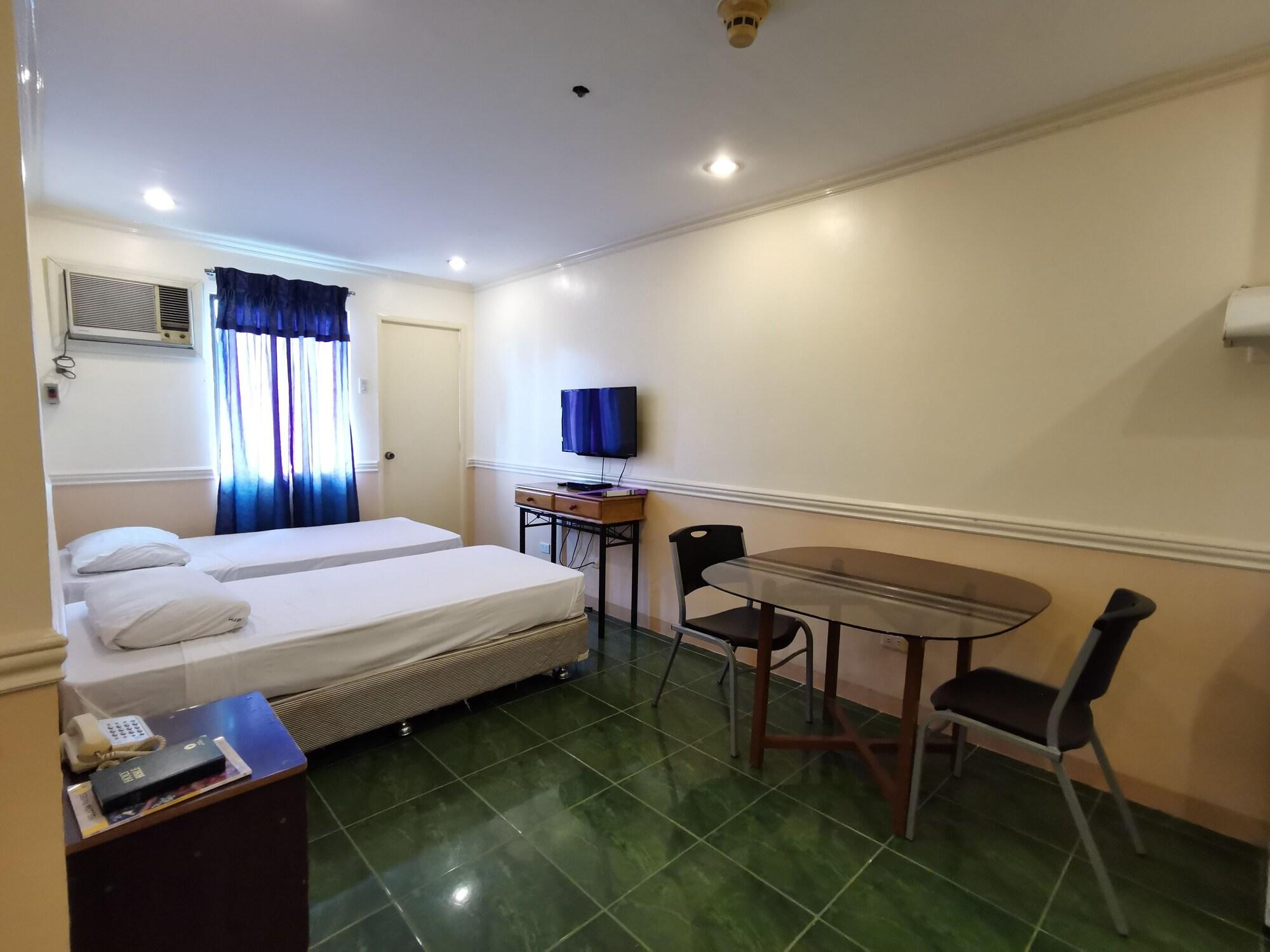 Metro Park Hotel - Cebu City Exteriör bild