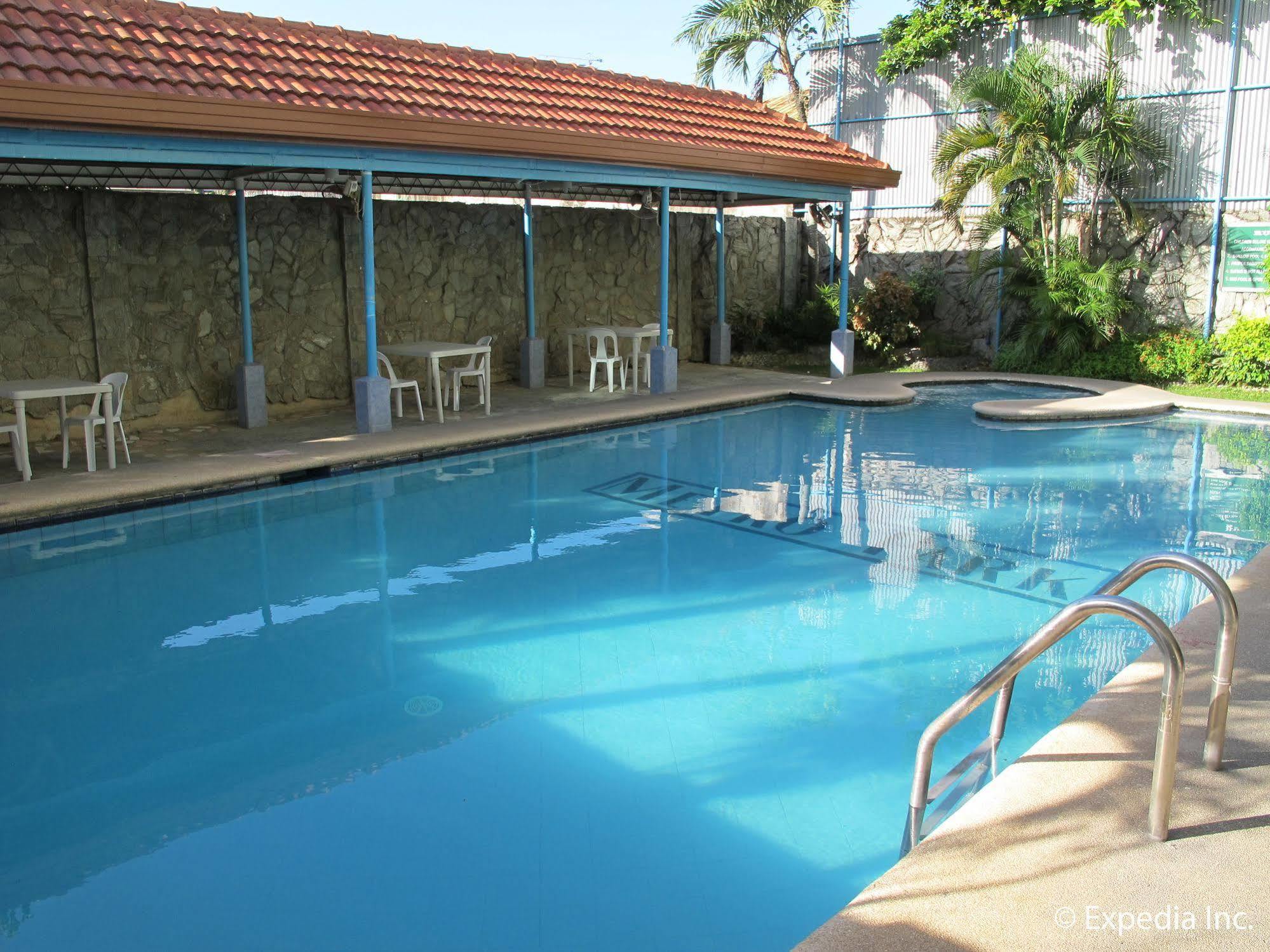 Metro Park Hotel - Cebu City Exteriör bild
